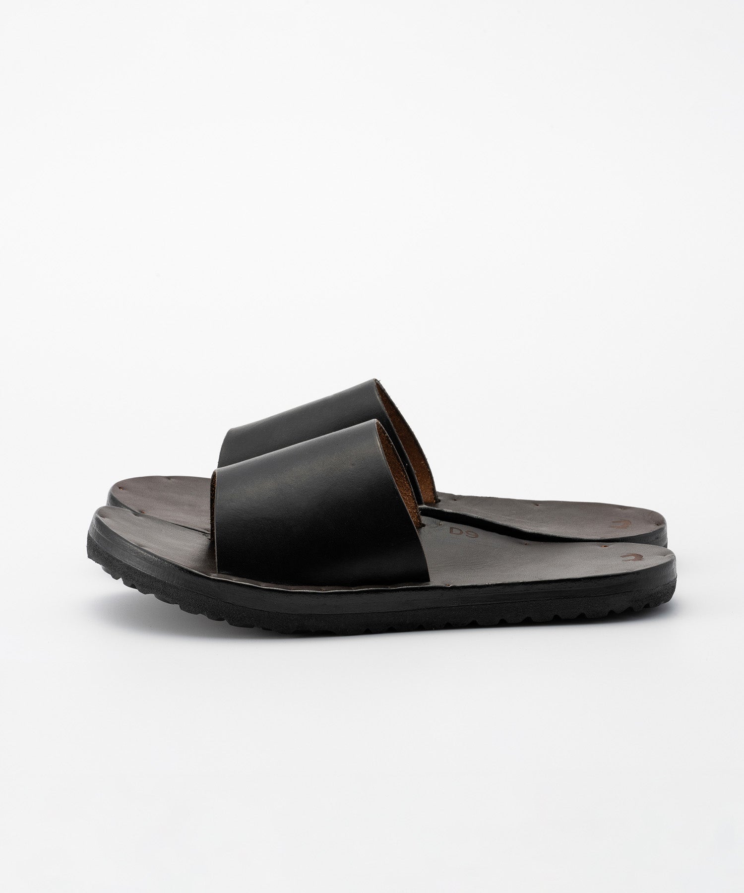 Women's SIMONE