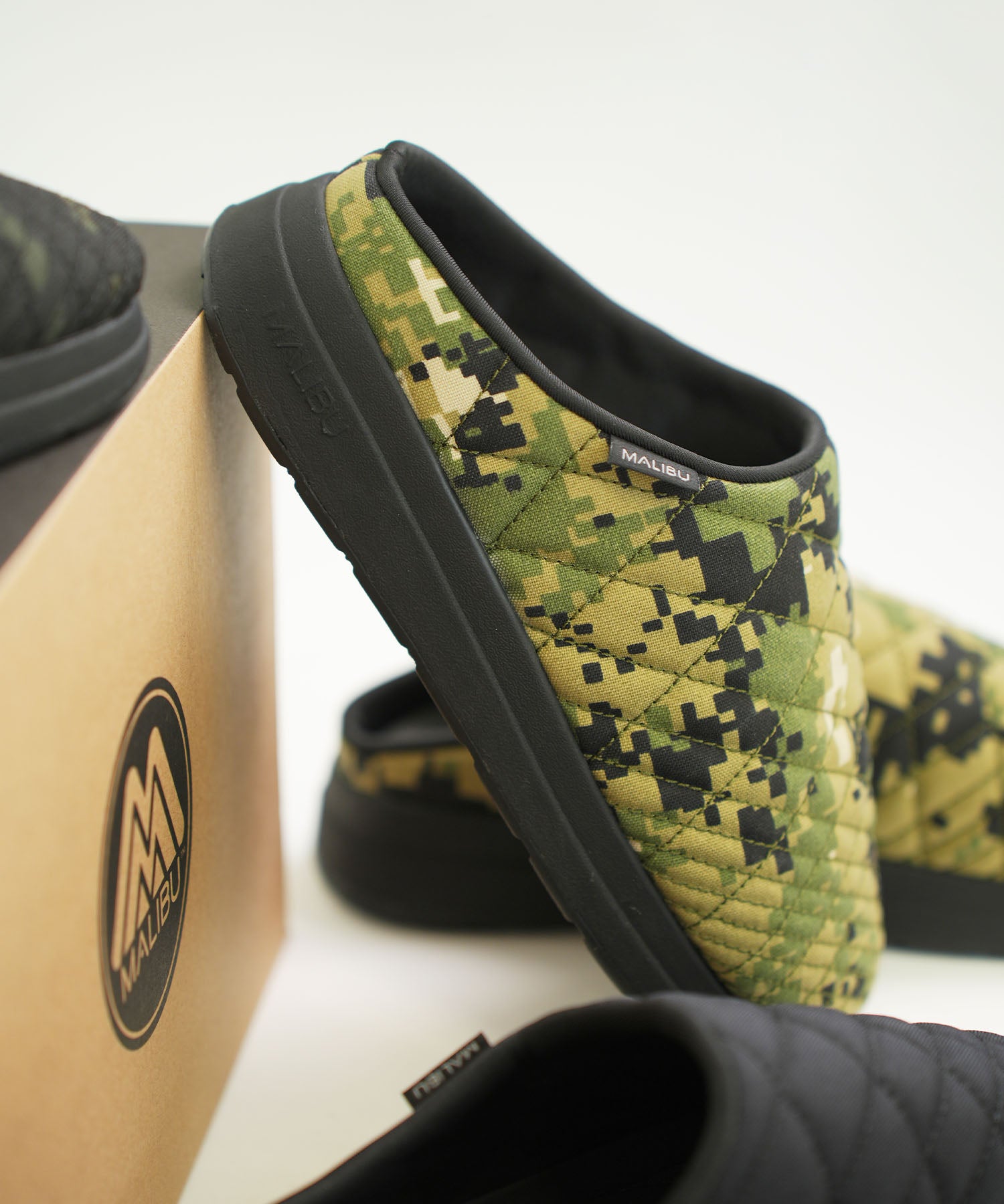 WESTWARD CLOG【25FW NEW】