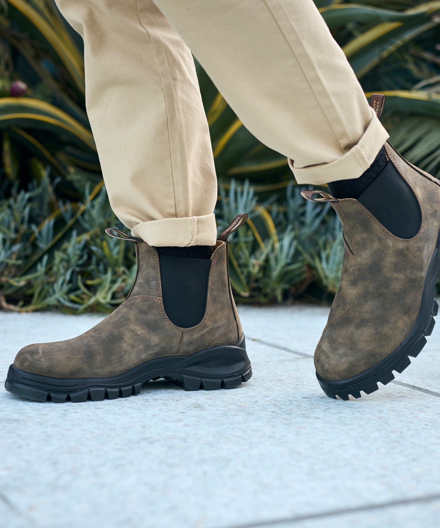 LUG BOOT BS2239