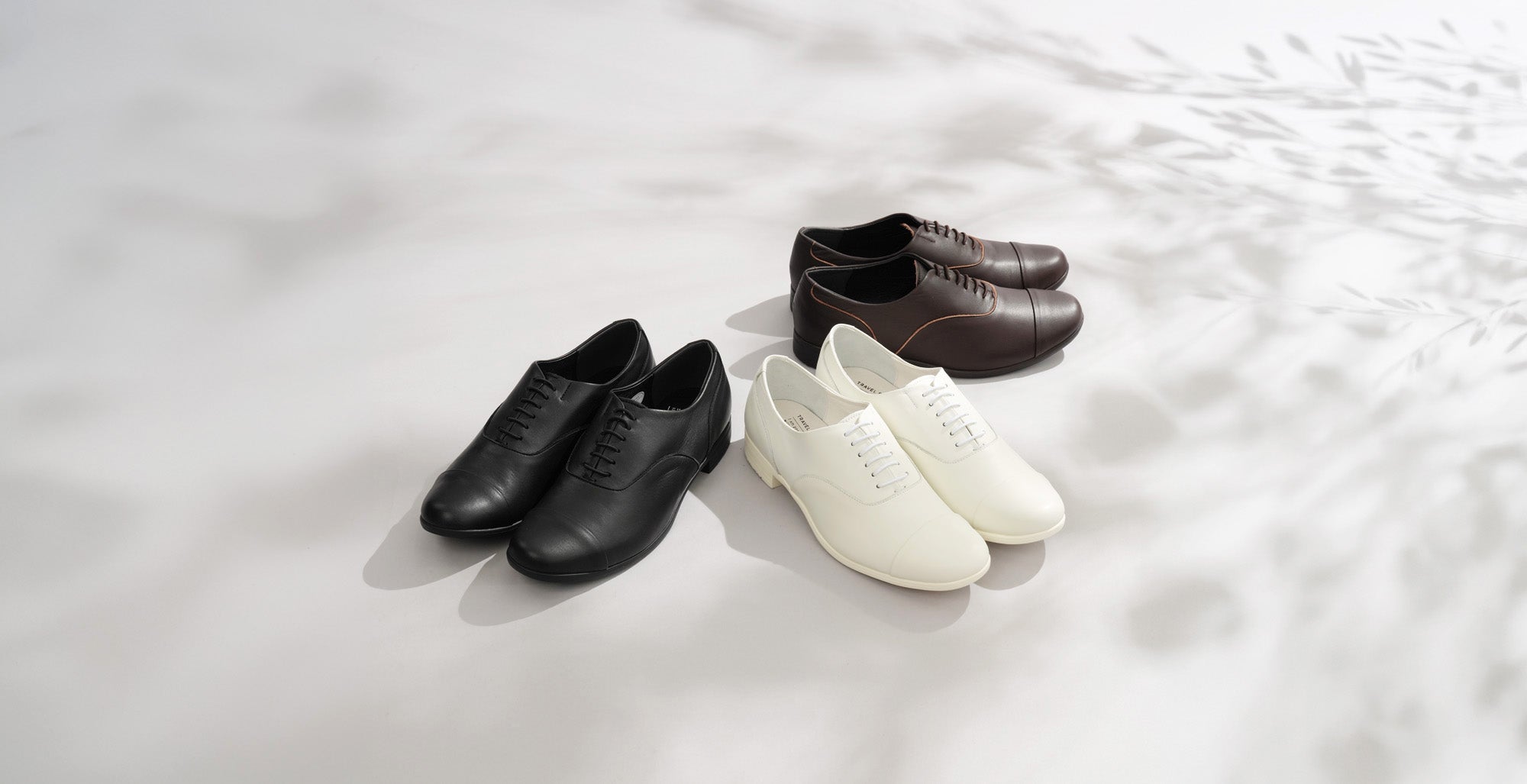 TRAVEL SHOES