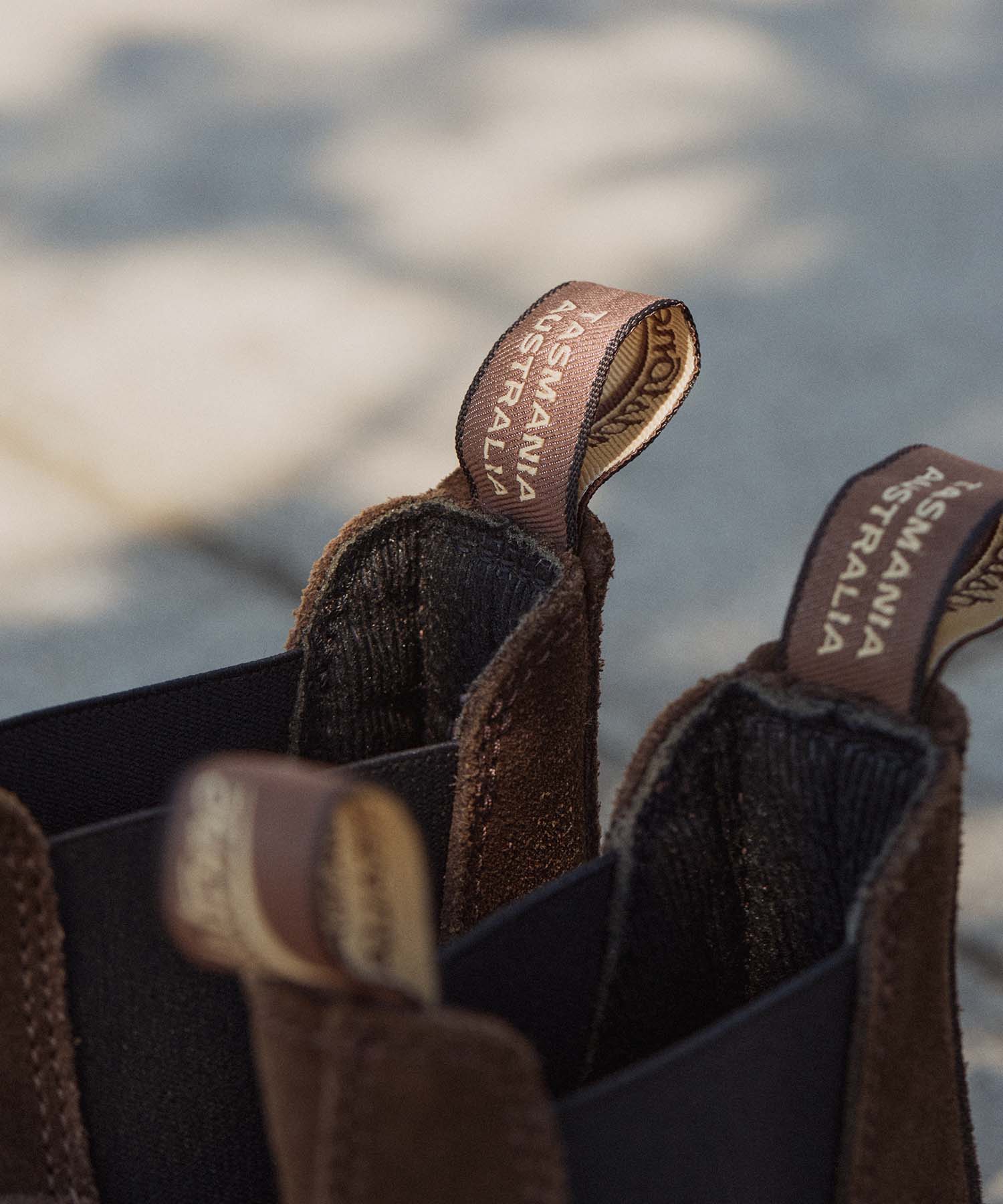 ORIGINALS SUEDE BS2410