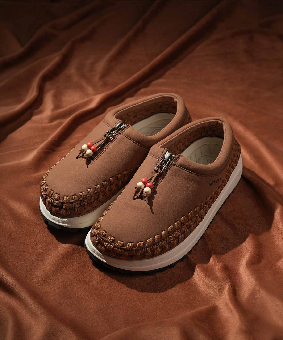 ENCHANTO CLOG【26FW NEW】