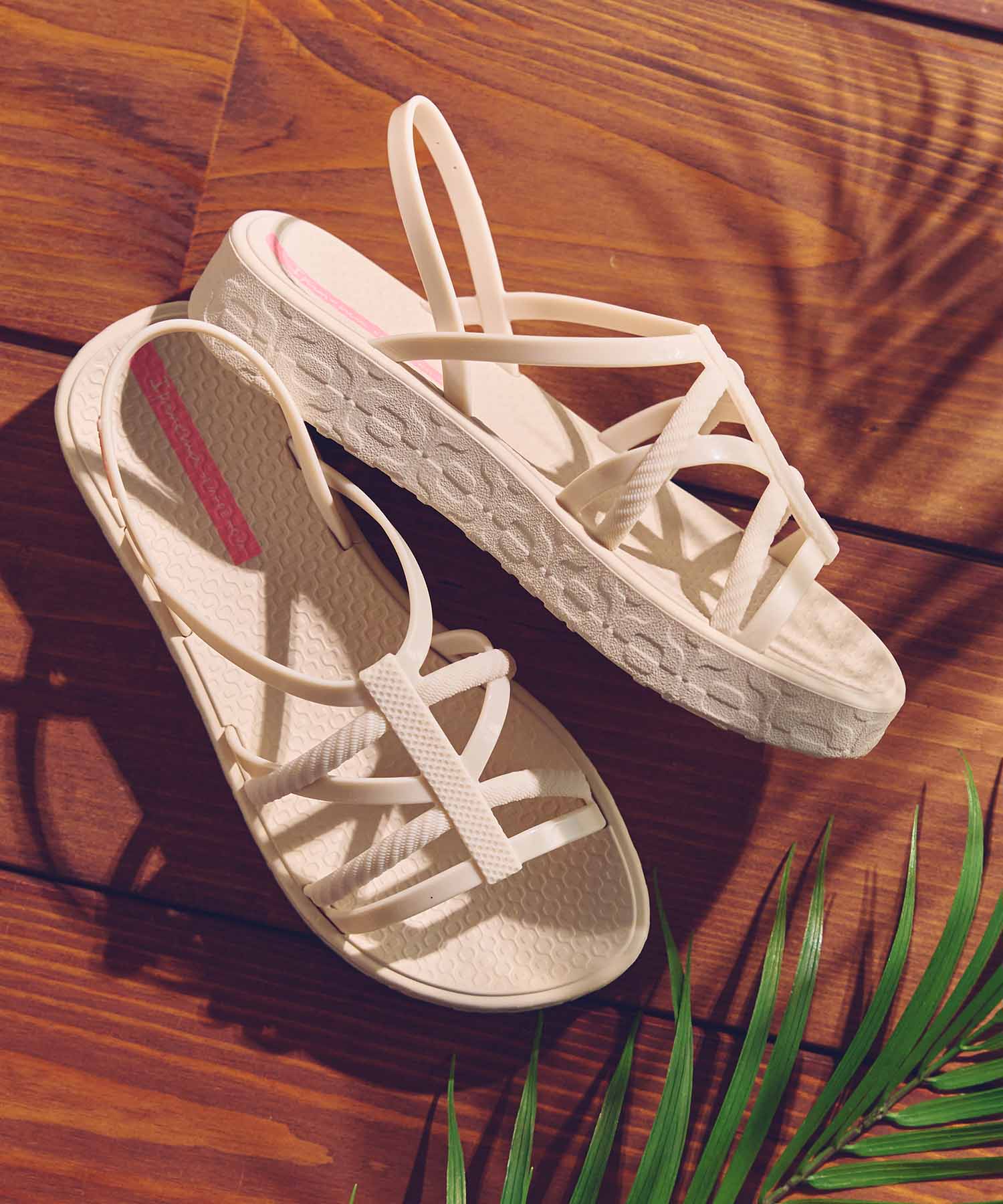 【30%OFF】Ipanema DIVERSA FLATFORM