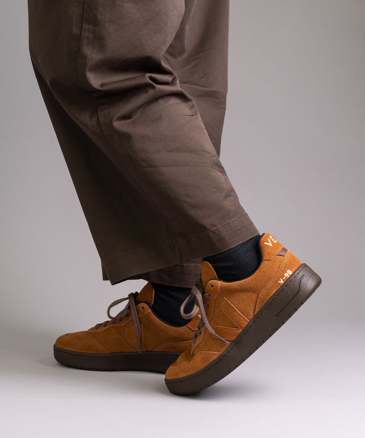 V-90 SUEDE【25FW NEW】